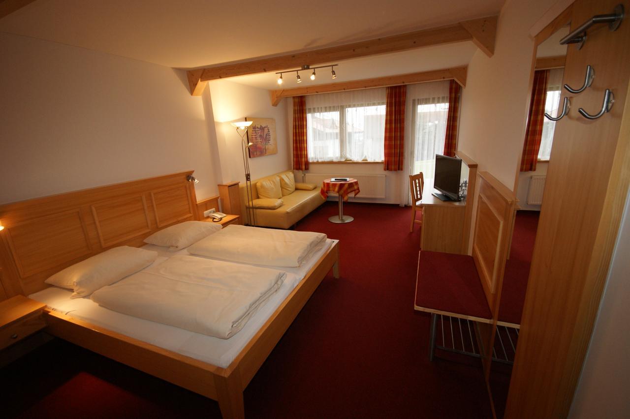 Hotel Beinbauer Büchlberg Exterior foto